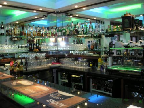 Kings Paget Hotel West Drayton  Eksteriør bilde