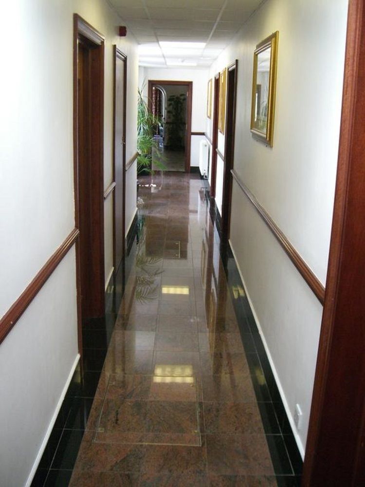Kings Paget Hotel West Drayton  Eksteriør bilde