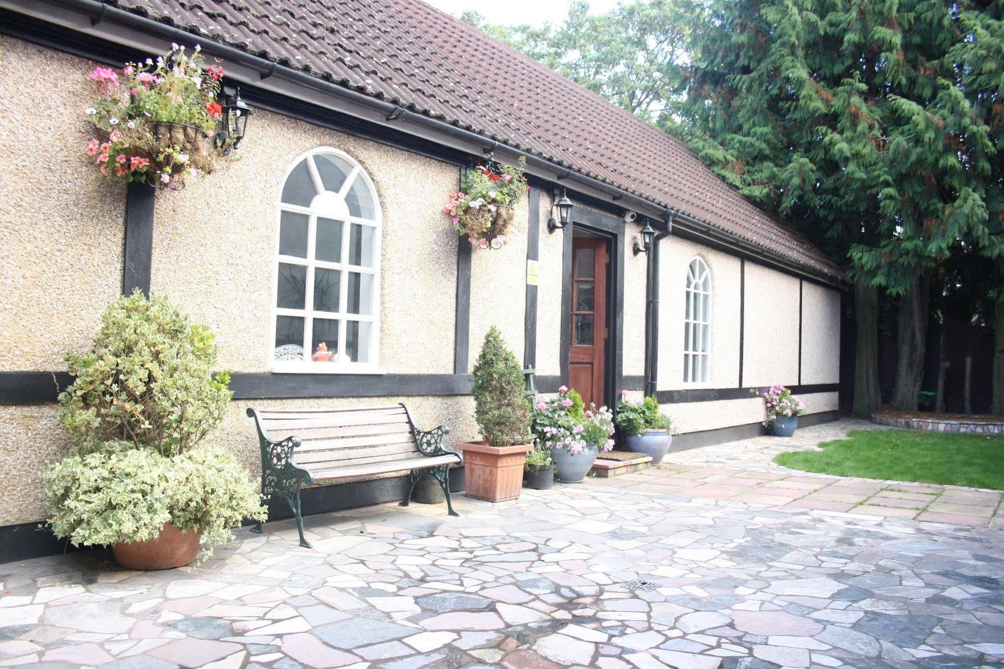 Kings Paget Hotel West Drayton  Eksteriør bilde