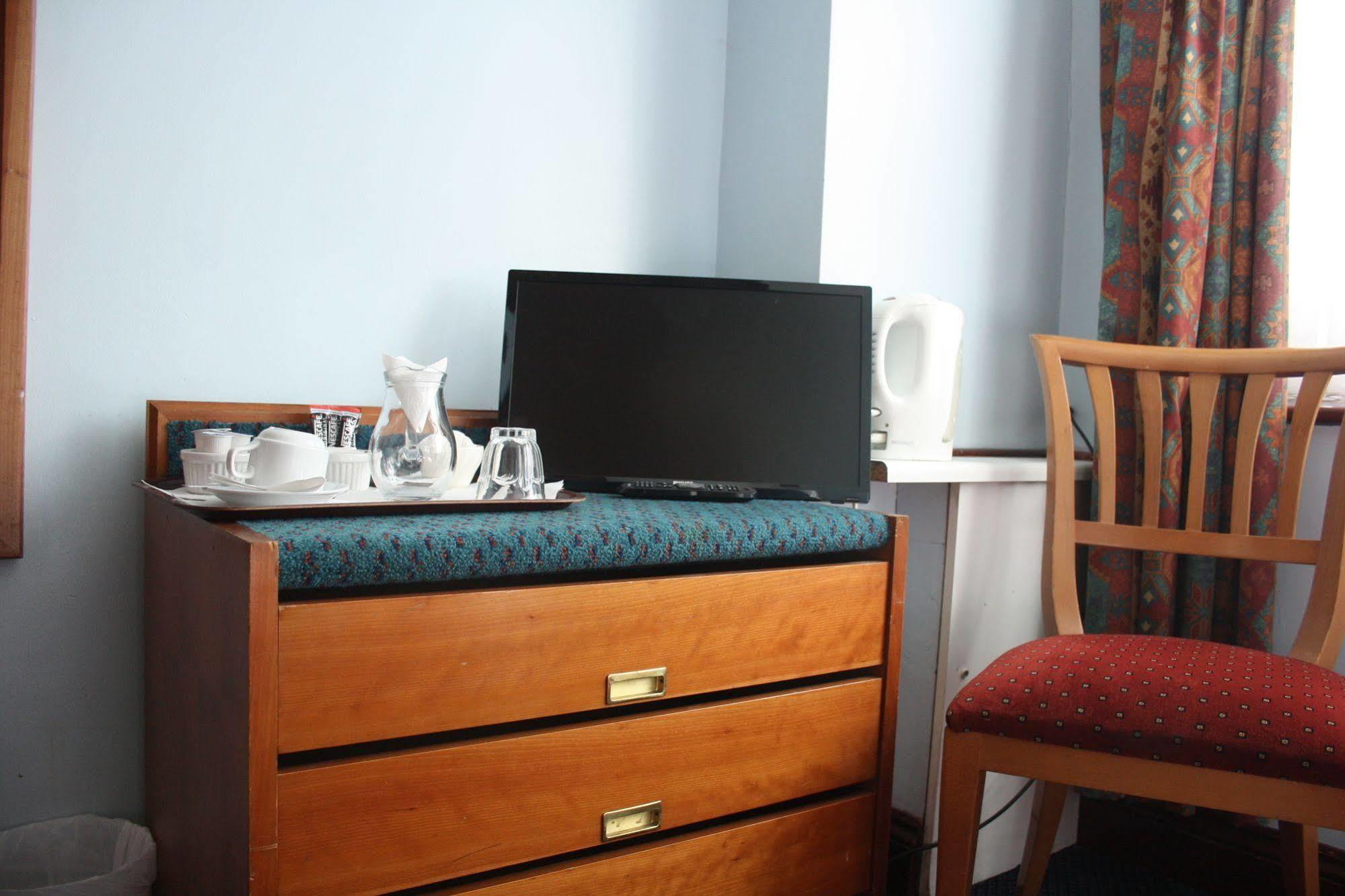 Kings Paget Hotel West Drayton  Eksteriør bilde