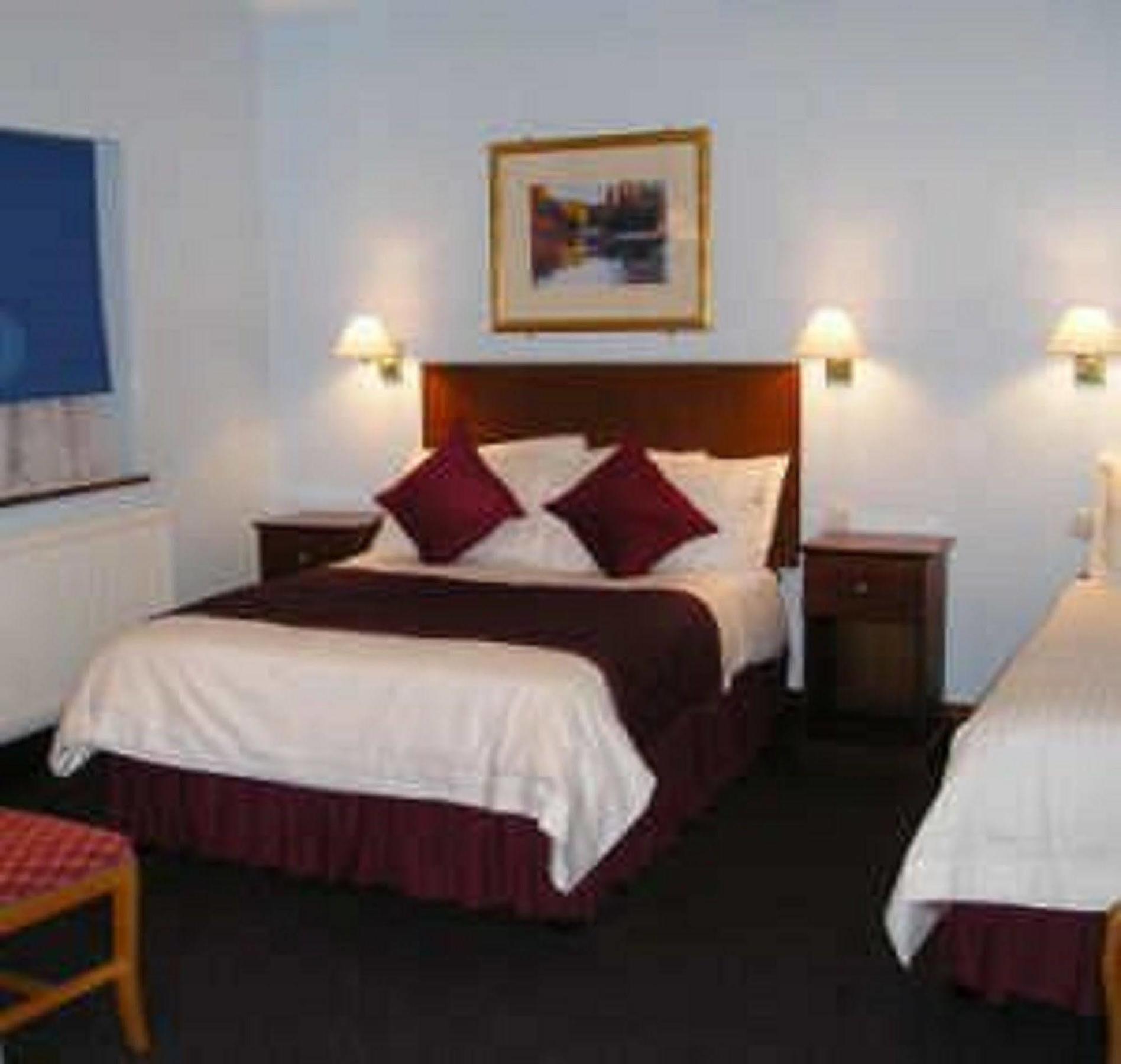 Kings Paget Hotel West Drayton  Eksteriør bilde