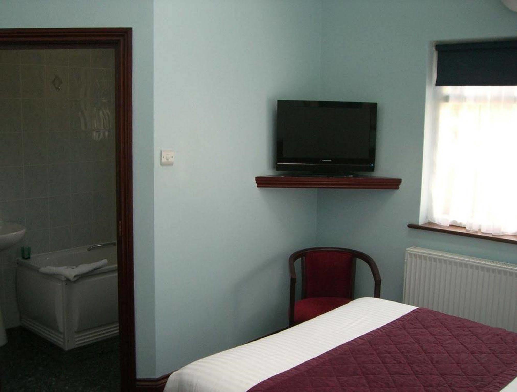 Kings Paget Hotel West Drayton  Eksteriør bilde
